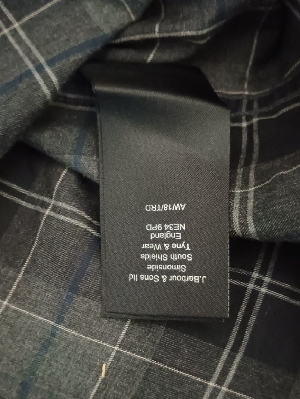 Barbour Men's Navy and Gray Plaid Button-Down Shirt - Picture 6 of 8